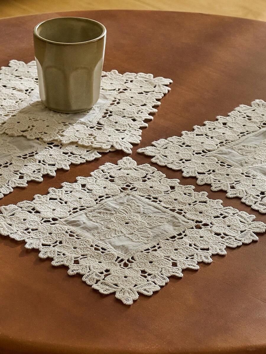 1 Stück Stücke//2 Stücke/4 Stücke Stickerei Hohldesign, Beige-Aprikose Untersetzer, Stickerei, ländlich, Natur, Blumen, Kaffee Untersetzer quadratisch Isolationspad Isolationsschutz Schreibtisch - Verschiedenfarbig - Übersicht 1