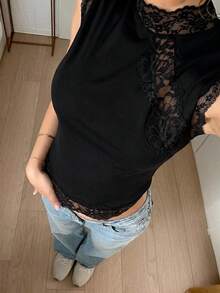 SHEIN EZwear 女款蕾絲拼接修身百搭日常穿搭上衣 - 彩色 - 查看 9