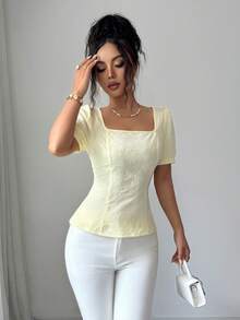 Elenzga Blusa de mujer elegante y de moda para el verano, cuello cuadrado amarillo, diseño de mangas abullonadas, decorada con patrón de jacquard floral vintage francés, dulce y encantadora, cintura esbelta, detalle de lazo hueco en la espalda. Adecuada para uso diario, ir al trabajo, vacaciones, citas - Amarillo - Ver 7