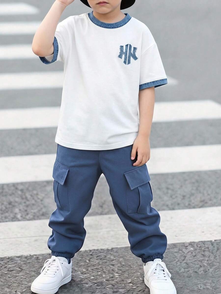 SHEIN 2件組青少年男孩酷炫圖案與個性字母時尚印花圓領短袖T恤與運動短褲套裝,適合假期派對、春夏休閒穿著,舒適易穿,夏季首選,時尚休閒穿搭,春夏街頭風,戶外休閒穿著,返校派對,適合戶外野餐 - 彩色 - 查看 1