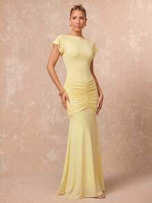 Lumalex Pale Yellow Boat Neck Maxi Dress With Flutter Sleeves Ruched Hip Detail Bodycon Bodice And Flared Hem Skirt Summer Holiday Outfits Elegant Dinner - Light Yellow - View 15