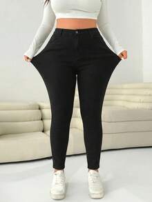 SHEIN CURVE+ CURVE+ 大尺碼休閒百搭純色修身牛仔褲 秋冬款 優雅度假 正式商務 牛仔女郎風 節慶儀式 高彈力 黑色 - 黑色 - 查看 2