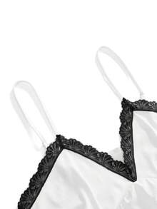 ROMWE Kawaii Plus Size Sweet Pure Innocent Cute Doll Style Ribbed Lace Cami Shorts Casual Sleepwear Set - White - View 3