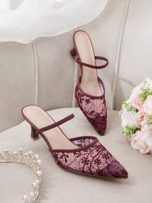 CUCCOO HITCHD 女款透氣蕾絲網布尖頭後扣式法式復古酒紅高跟涼鞋，婚禮鞋、伴娘鞋、通勤尖頭高跟鞋 - 酒紅色 - 查看 1