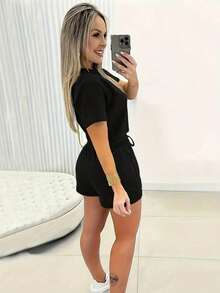 EMERY ROSE Conjunto casual diario de top de manga corta y cuello redondo de unicolor y shorts para mujer - Negro - Ver 2
