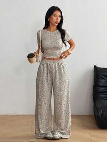 SHEIN Conjunto de 2 piezas para adolescentes con manga corta & pantalones largos, lazo rosa, adecuado para primavera/verano, deportes & desplazamientos - Multicolor - Ver 6