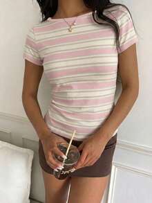 CovetEZ 休閒簡約粉色條紋印花女款T恤，適合夏季 - 彩色 - 查看 6