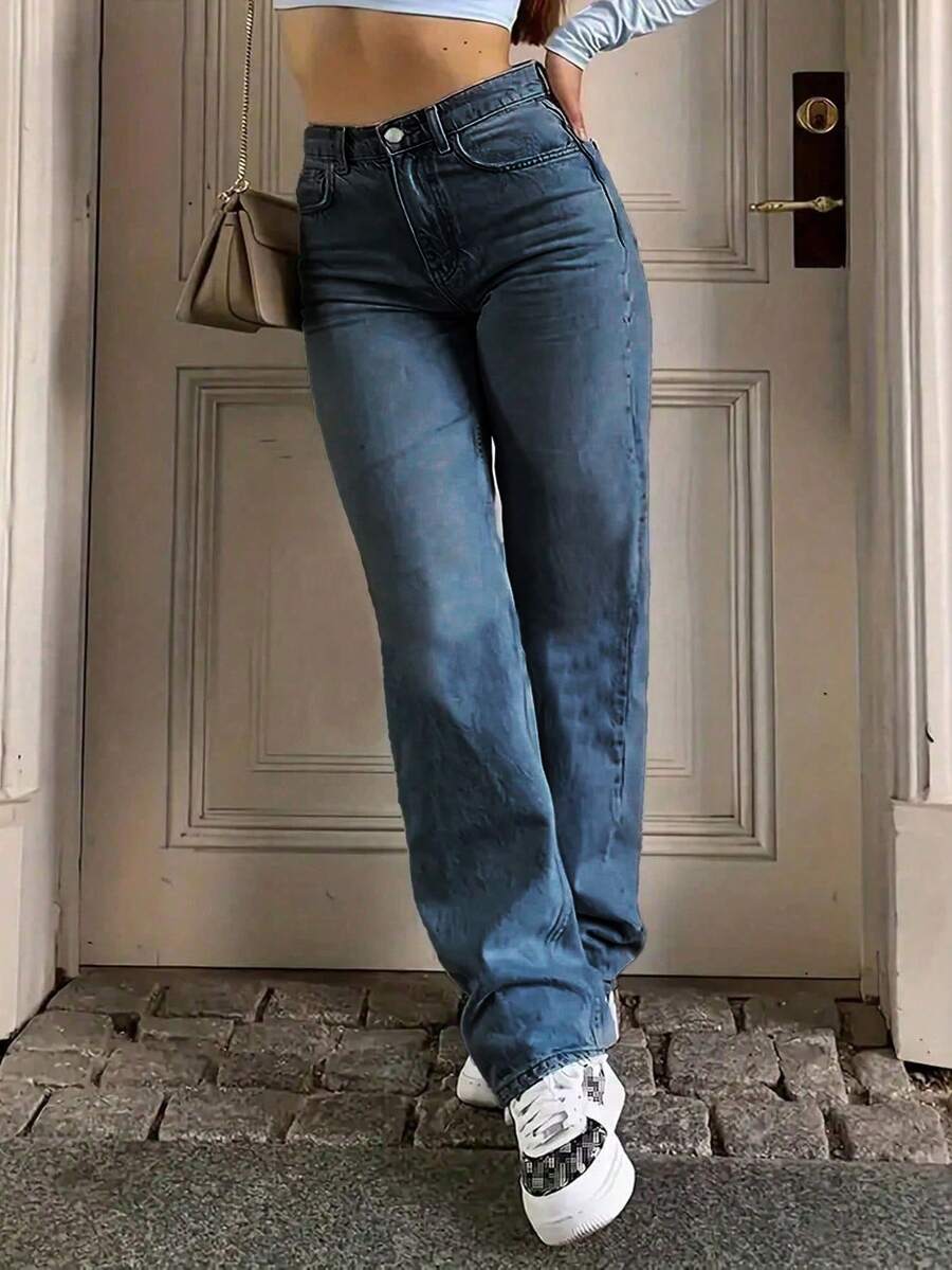 SHEIN ICON 女款大尺碼休閒百搭日常旅行牛仔褲,附口袋與鈕扣,淺藍色,夏季款 - 深色水洗藍 - 查看 1