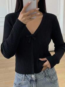 SHEIN 大女孩黑色細蝴蝶結針織開襟外套，適合搭配細肩帶洋裝與細肩帶上衣，可單穿或作為外搭外套 - 黑色 - 查看 10