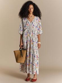 Écloséra French Country-Style Floral V-Neck Maxi Dress With A Drawstring Waist And Three-Quarter Lantern Sleeves-A Versatile, Casual Piece For Autumn Styling. - White - View 5