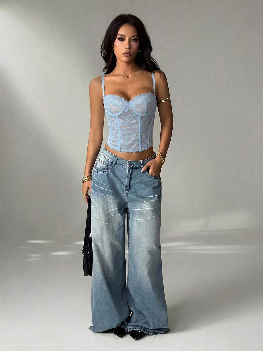 SHEIN PETITE 嬰兒藍蕾絲透視細肩帶背心上衣,夏季時尚派對外出夜店穿搭,可愛內衣式上衣,抹胸束腰上衣,性感夏季款 - 淺藍色 - 查看 1