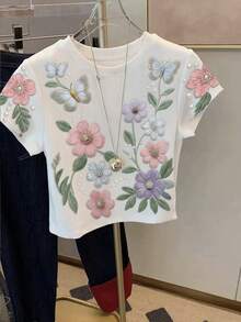 Resyla 新款仿 3D 刺繡花卉與蝴蝶短袖上衣，清新多彩花朵與蝴蝶刺繡搭配仿珍珠裝飾，適合送給女友或媽媽的節日禮物 - 白色 - 查看 3