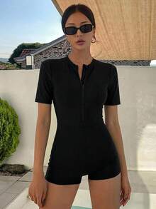 Livesso 女款純色前拉鍊短袖運動潛水連身泳衣短褲 夏季海灘穿搭 - 黑色 - 查看 5