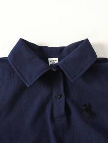 SHEIN 青少年女孩深藍色 Polo 領刺繡圖案荷葉邊休閒洋裝，校服風格，適合學校、戶外活動、購物、日常穿著 - 藏蓝色 - 查看 9