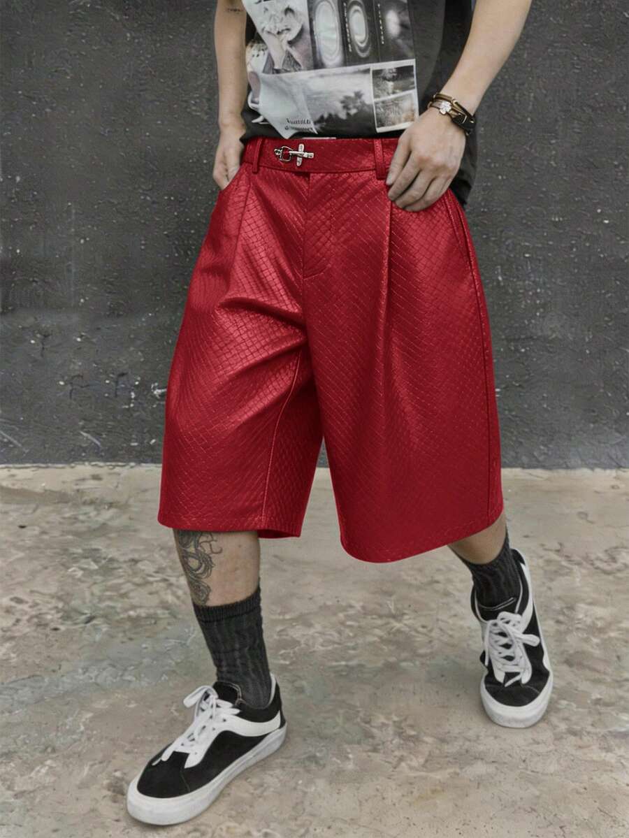 ROMWE MEN Street Life 男士休閒百褶口袋短褲，適合日常穿著與旅行的多功能短褲 - 紅色 - 查看 1