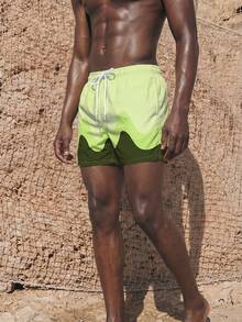 Palasendo Pantalones cortos casuales de playa con bloqueo de color y cordón en la cintura para hombres - Verde - Ver 4
