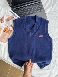 SHEIN 青少年女孩皇家藍V領針織背心，附美國國旗刺繡，柔軟舒適，適合日常穿著、外出、旅行、度假、居家、托兒所與玩耍 - 藏蓝色 - 查看 3