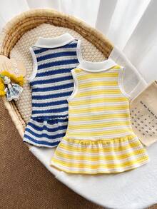 SHEIN Vintaside Kids 2件裝女嬰 Polo 領鈕扣式無袖針織提花黃藍條紋荷葉邊下擺背心洋裝，可愛休閒活力短洋裝，適合夏季日常穿著、居家、旅行與度假 - 彩色 - 查看 2