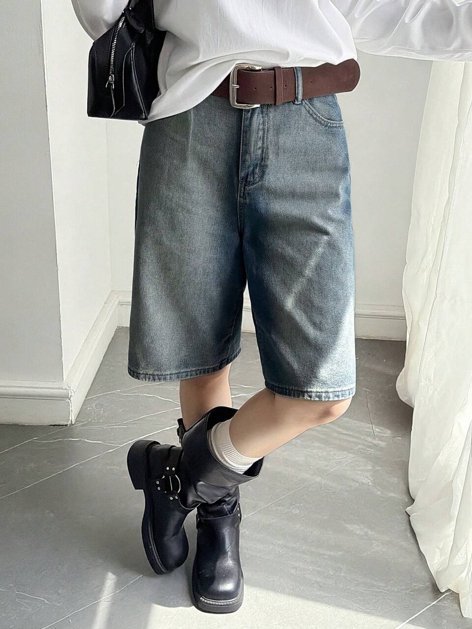 Distressed Washed Bleached Loose Wide Leg 5-Point Denim Shorts For Women