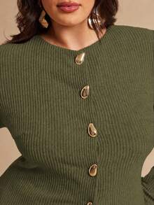 SHEIN BAE Plus Size Women's Casual Solid Color Front Button Top, Spring/Autumn - Army Green - View 3