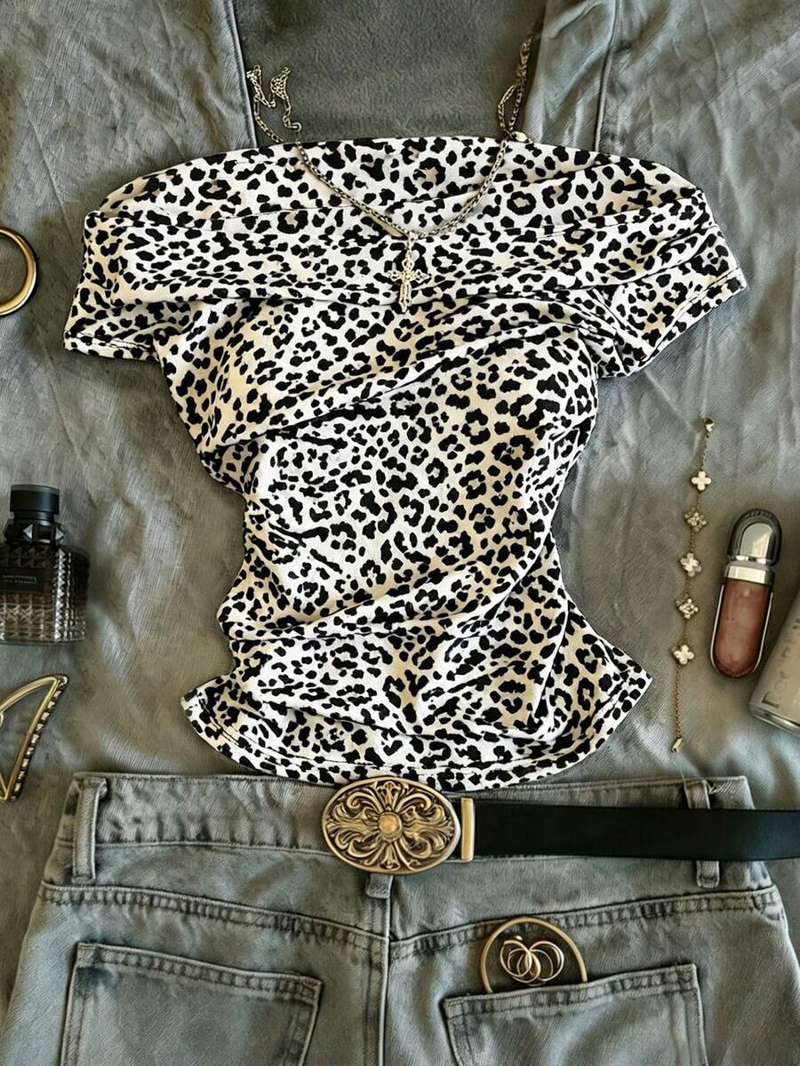 IslaSuriya Summer Fashion Leopard Print Ruched T-Shirt - Black and White - View 1