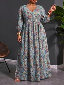 SHEIN CURVE+ 大尺碼女款度假腰果印花V領洋裝，適合所有膚色 - 彩色 - 查看 6