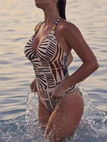 Travachic 大尺碼女款一件式泳衣，度假休閒夏季熱帶海灘彩色手繪花卉印花掛脖V領性感泳裝 - 彩色 - 查看 2