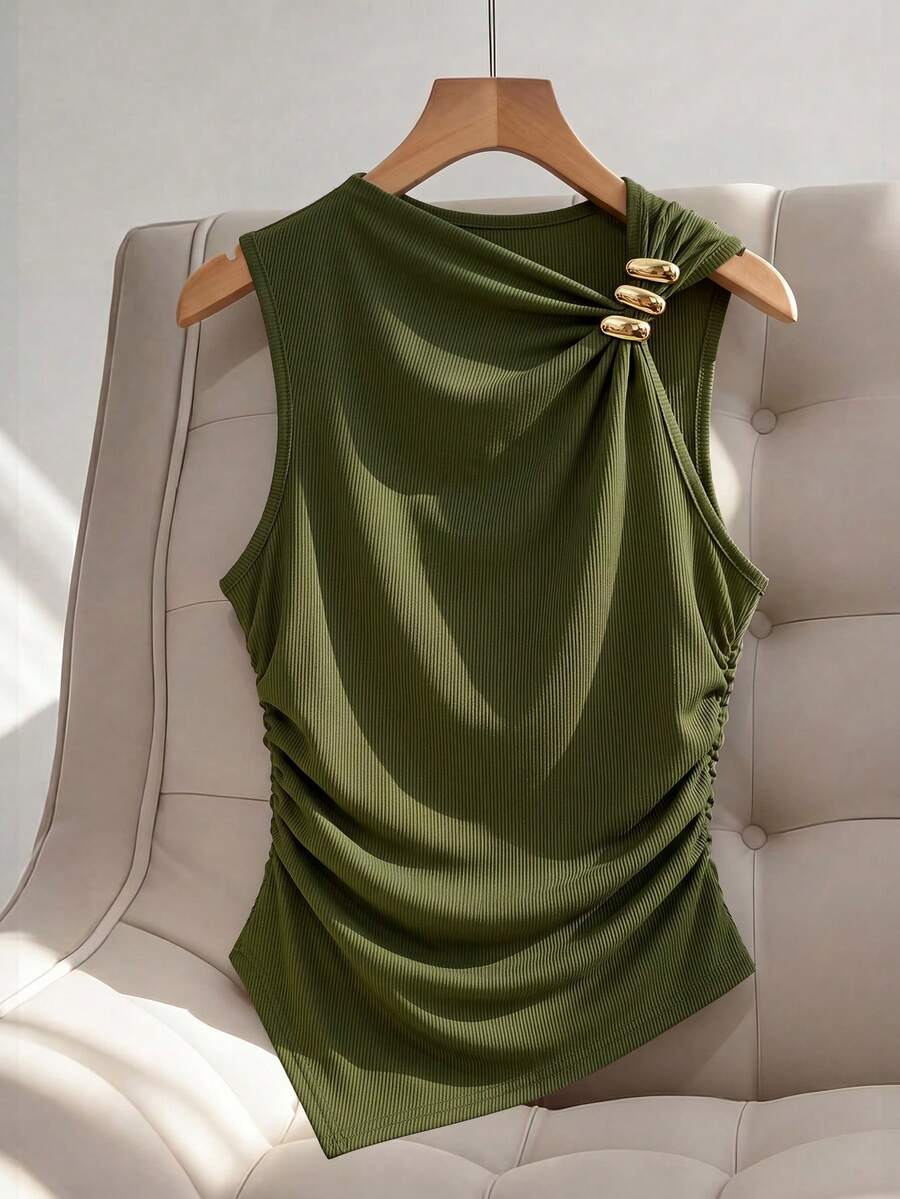 SHEIN Raffinéa 休閒時尚金屬裝飾腰部抓皺修身通勤背心 - 軍綠色 - 查看 1