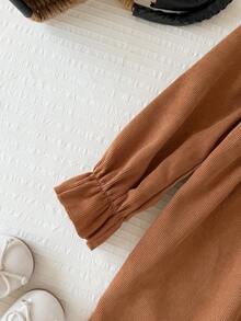 Blossori LMoss 女童圓領蝴蝶結裝飾百褶法式度假旅行洋裝 秋季服飾 - 咖啡 - 查看 5