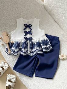 SHEIN Playful Pals 新生女嬰無袖圓領前扣蝴蝶結下擺定位刺繡鬆緊腰直筒褲套裝 夏季 - 藏蓝色 - 查看 3