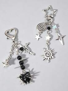 ROMWE Goth 2 Piezas/Set Llaveros de Pareja Góticos con Remaches, Cuentas, Vórtices, Sol, Estrellas, Cruces, Corazones de Espinas Oscuras, Decoración para Bolsos - Negro A - Ver 3