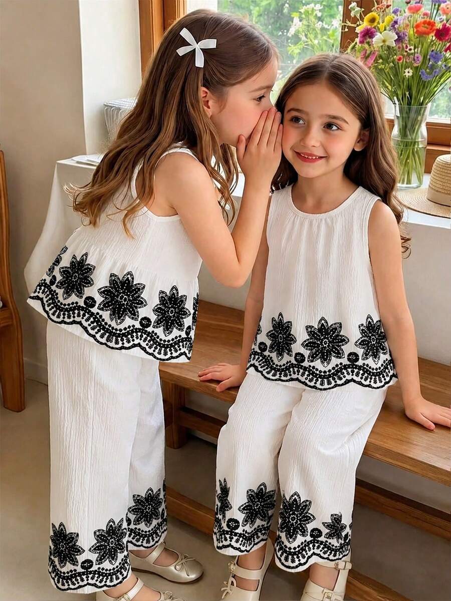 Souflis Souflis 少女夏季黑白簡約優雅風直條紋花卉刺繡無袖上衣與寬腿褲套裝,適合日常外出、休閒旅行、校園穿搭、派對活動、拍照造型 - 黑色 - 查看 1