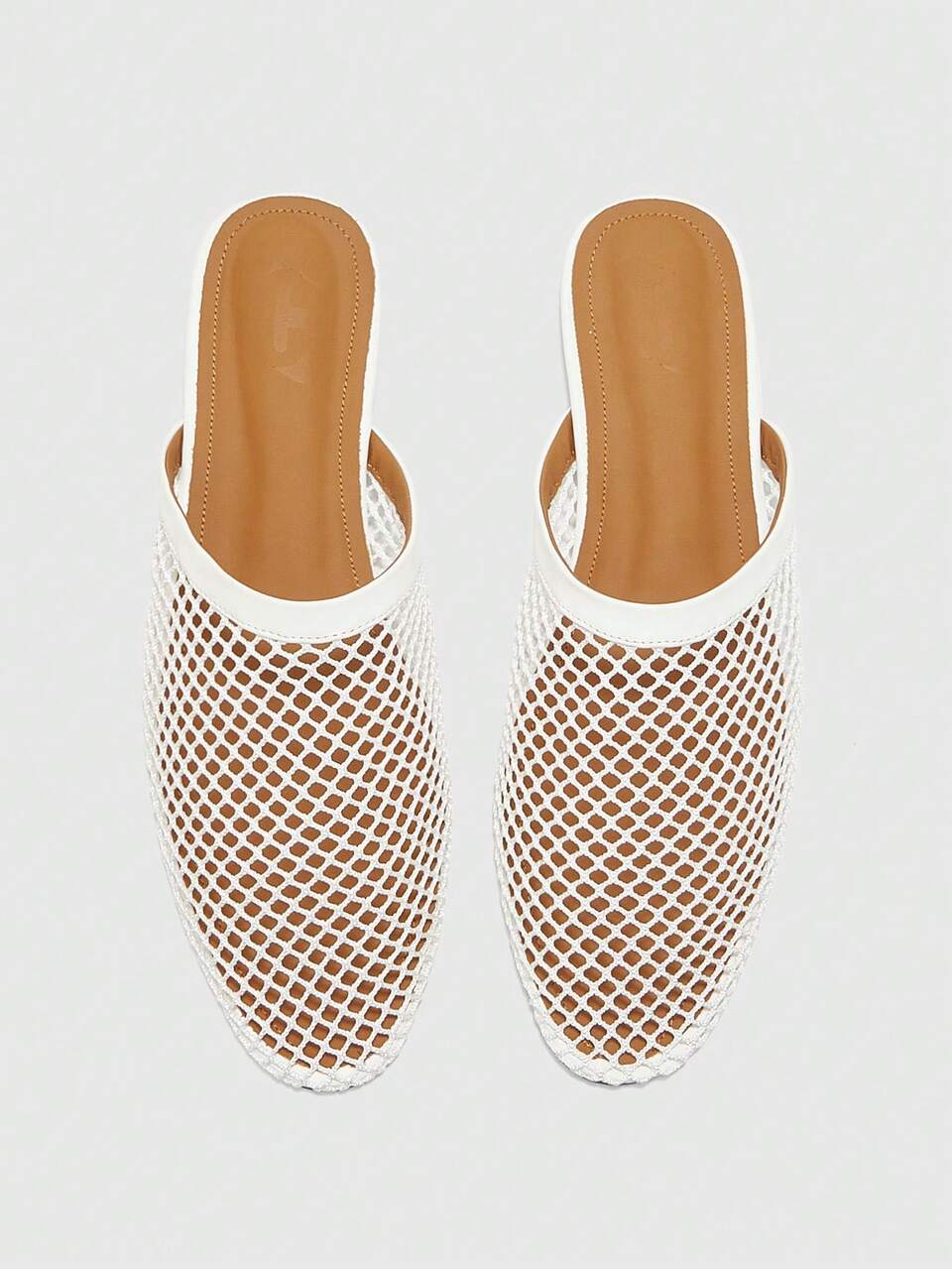 CUCCOO BIZCHIC Commuter Closed Toe Women Wear Beautiful Woven Mesh Hollow Flat-Bottomed Slippers