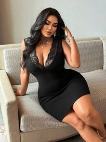 NU&NOW Robe moulante sexy en dentelle ajourée col V sans manches pour femmes grandes tailles - Noir - Voir 3