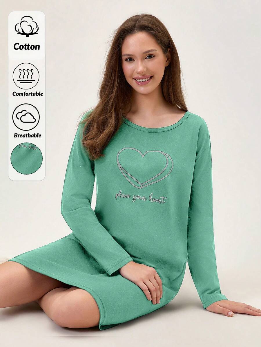 Loomlin Women Cotton Contrast Colour Heart&Lettered Round Neck Printed Long Sleeve Pajama Dress - Green - View 1