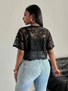 SHEIN PETITE CURVE 大尺碼女款蕾絲圓領短袖透視上衣 - 黑色 - 查看 2