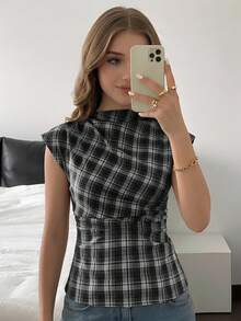 SHEIN 青少年女孩立領百褶設計上衣，優雅通勤上衣，適合工作場合，百搭時尚單品，日常穿著，聚會，棕色格紋圖案，休閒造型 - 黑與白 - 查看 3