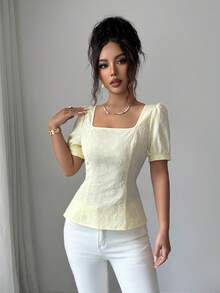 Elenzga Blusa de mujer elegante y de moda para el verano, cuello cuadrado amarillo, diseño de mangas abullonadas, decorada con patrón de jacquard floral vintage francés, dulce y encantadora, cintura esbelta, detalle de lazo hueco en la espalda. Adecuada para uso diario, ir al trabajo, vacaciones, citas - Amarillo - Ver 4