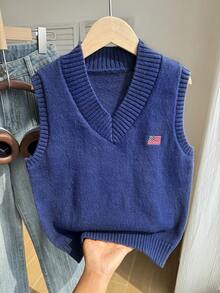 SHEIN 青少年女孩皇家藍V領針織背心，附美國國旗刺繡，柔軟舒適，適合日常穿著、外出、旅行、度假、居家、托兒所與玩耍 - 藏蓝色 - 查看 4