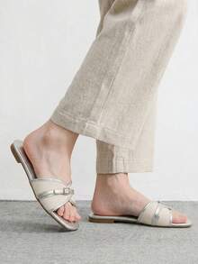 CUCCOO BIZCHIC Women's Fashion Metal Silver Buckle Color Matching Flat Sandals Spring - Metallic silver - View 6