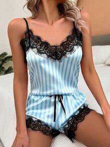 PetitDoll 2件組蕾絲拼接條紋細肩帶背心與短褲睡衣套裝 - 天藍色 - 查看 5