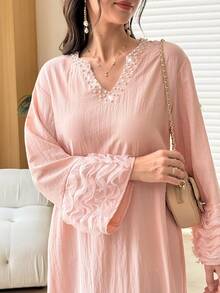 Yasmyna V-Neck Pearl Embellished Cuffs Patchwork Wavy Stripe 3D Floral Powder Pink Dress - Pink - View 10