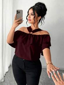 Elenzga Blusa elegante de talla grande con hombros descubiertos, decoración de anillo de metal, ribete de volantes y cuello cuadrado - Burdeos - Ver 3