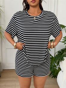 SHEIN EZwear 大尺碼女款條紋圓領短袖T恤與短褲休閒寬鬆兩件套 - 杏色 - 查看 6