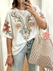 EMERY ROSE Women's Faux Embroidery Floral T-Shirt, Crew Neck Short Sleeve Top With Pearl & Rhinestone Decor, Casual Versatile All-Season Tee - Multicolor - View 1