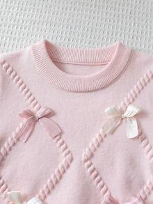SHEIN Playful Pals 2件組可愛長袖3D蝴蝶結裝飾毛衣與百褶裙套裝，適合年輕女孩，秋冬款 - 粉色 - 查看 3