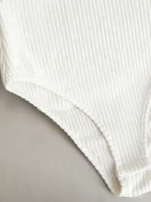 GlowEve CURVE Plus Size Women's Elegant Spaghetti Strap Basic Ribbed Elastic Camisole - Beige - View 4