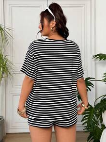 SHEIN EZwear 大尺碼女款條紋圓領短袖T恤與短褲休閒寬鬆兩件套 - 杏色 - 查看 2