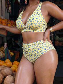 Swim Mod Plus Size Women 2-Piece Random Print Casual Swimsuit Set - Yellow - View 4