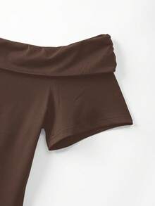 GlowEve CURVE 大尺碼純色極簡風露肩上衣與短裙褲兩件套 - 彩色 - 查看 3